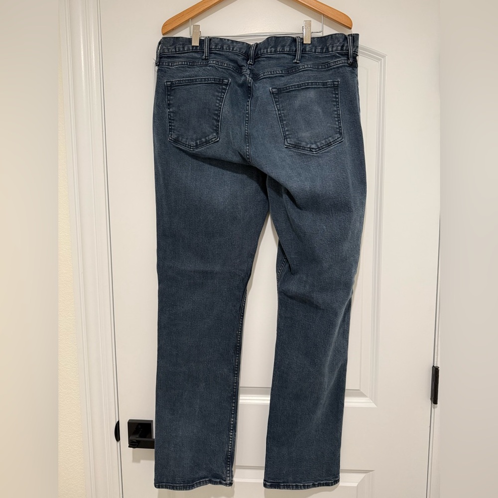 Old Navy Men's Dark Blue Straight Leg Jeans Size 38x34 - Picture 2 of 5